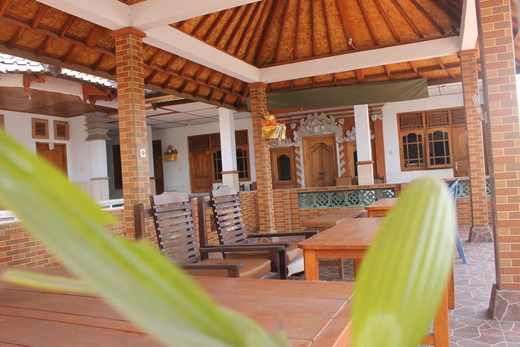 Serangan Inn II Падангбай Экстерьер фото