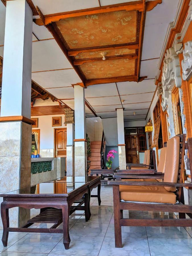 Serangan Inn II Падангбай Экстерьер фото